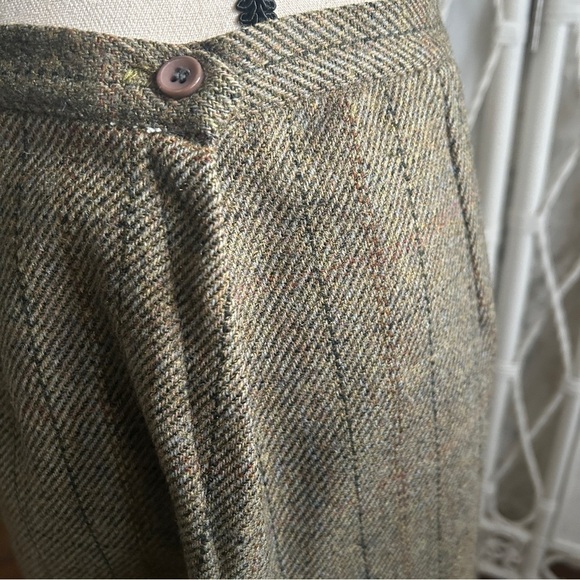 Vintage 70s Wool A-Line Skirt: Tan Brown Menswear Check, Size Medium - Picture 4 of 16